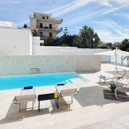 Villa Mediterranea Apartments - Seaview, Pool & Garden บารี ภายนอก รูปภาพ