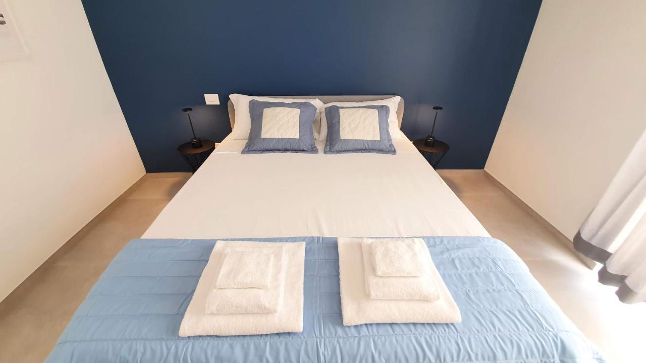 Villa Mediterranea Apartments - Seaview, Pool & Garden บารี ภายนอก รูปภาพ