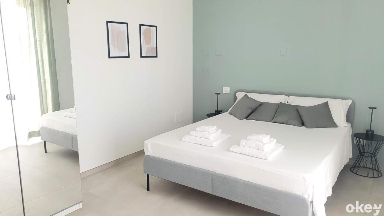 Villa Mediterranea Apartments - Seaview, Pool & Garden บารี ภายนอก รูปภาพ