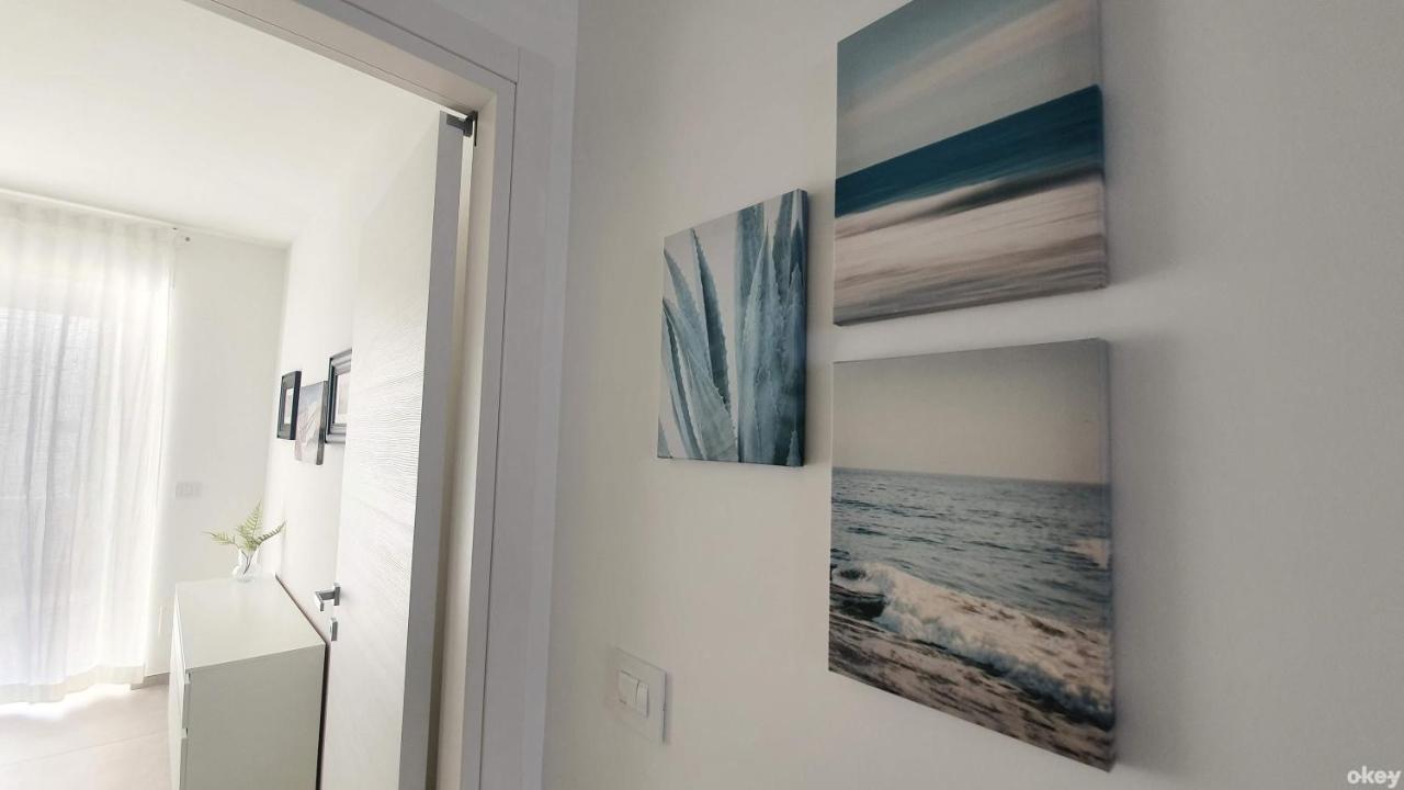 Villa Mediterranea Apartments - Seaview, Pool & Garden บารี ภายนอก รูปภาพ