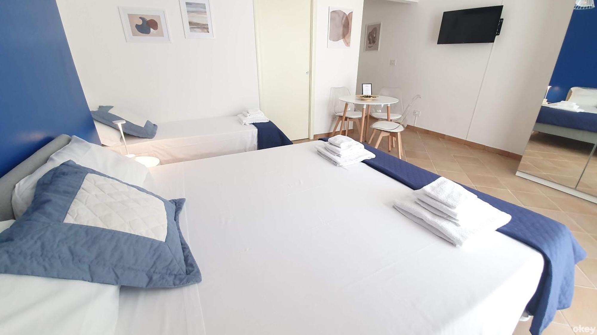 Villa Mediterranea Apartments - Seaview, Pool & Garden บารี ภายนอก รูปภาพ