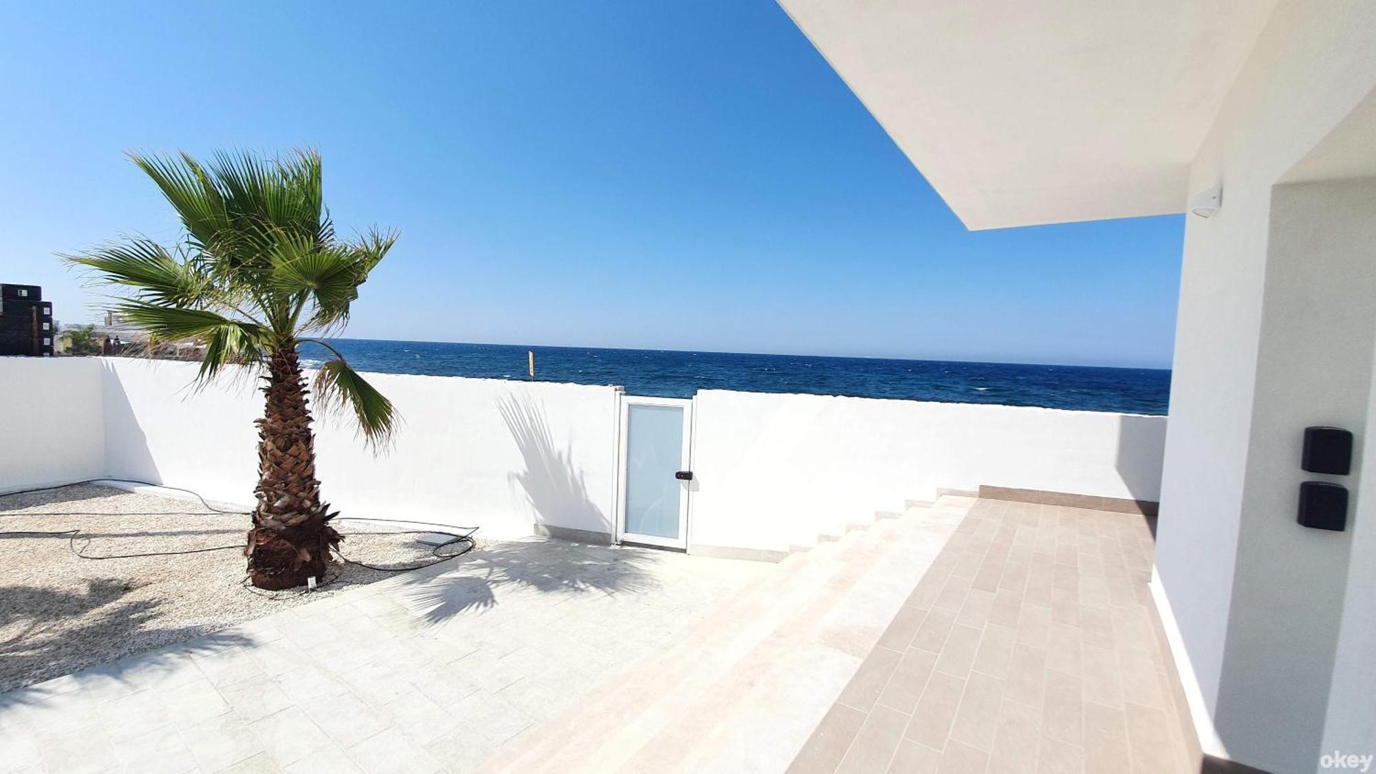 Villa Mediterranea Apartments - Seaview, Pool & Garden บารี ภายนอก รูปภาพ