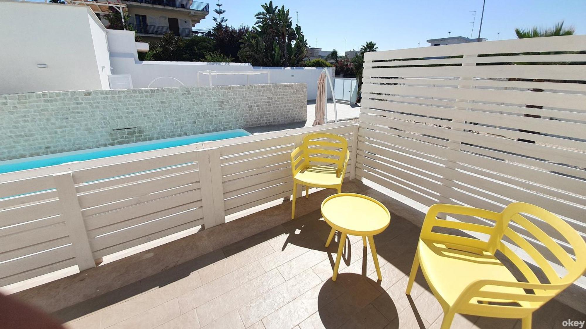 Villa Mediterranea Apartments - Seaview, Pool & Garden บารี ภายนอก รูปภาพ