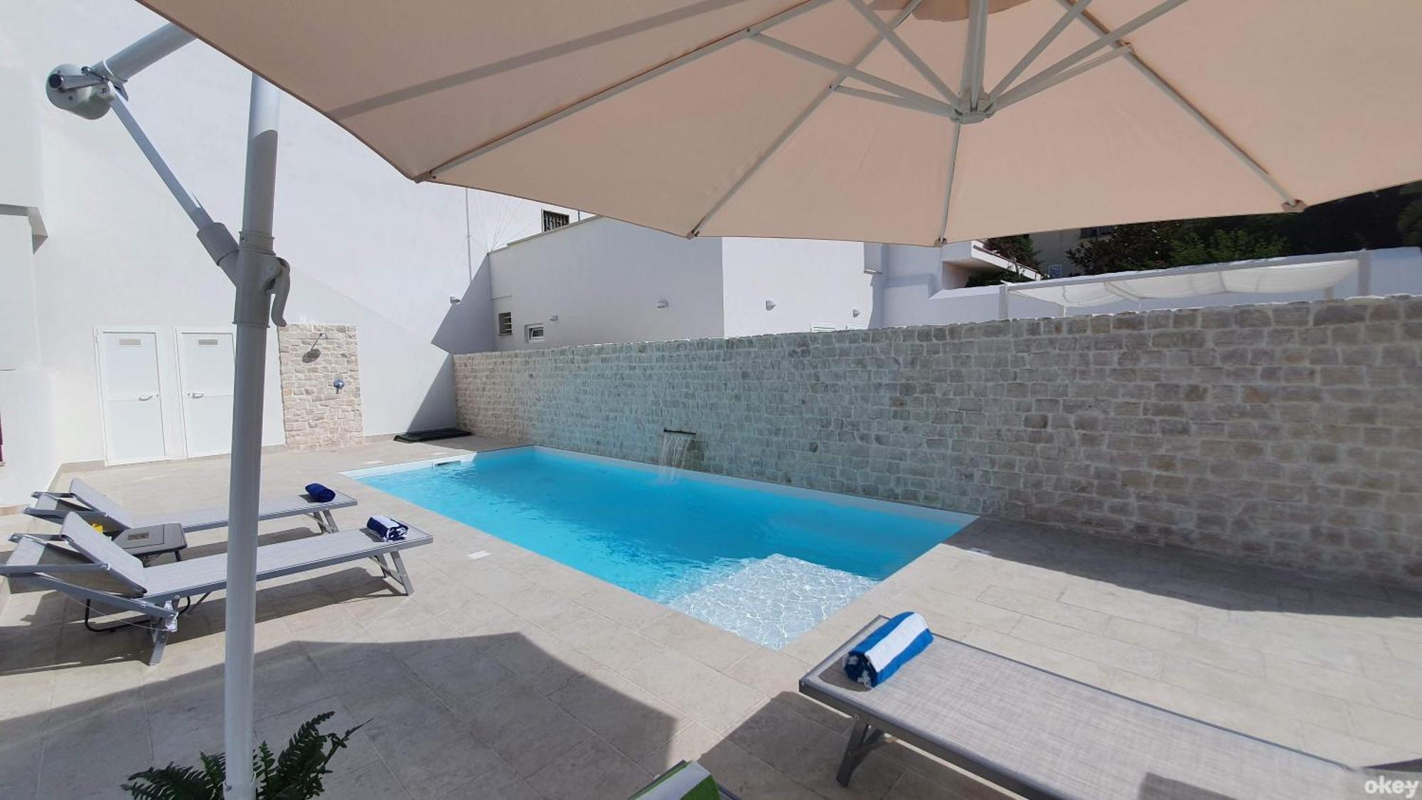 Villa Mediterranea Apartments - Seaview, Pool & Garden บารี ภายนอก รูปภาพ